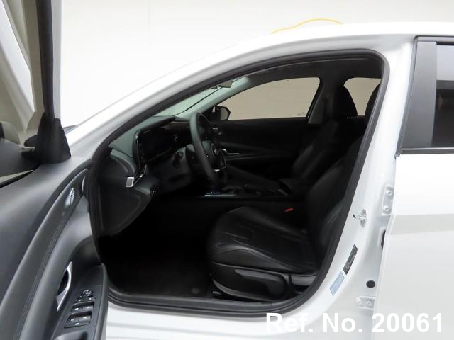  Hyundai / Avante Stock No. 20061